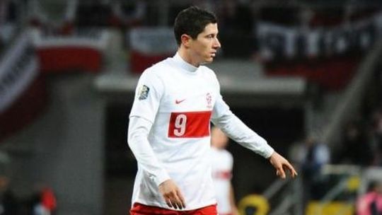 Samochody polskich piłkarzy. Czym jeżdżą Lewandowski i spółka?