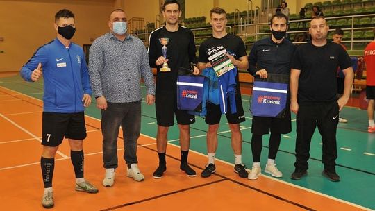Samoi Swoi najlepsi w III Turnieju Charytatywnym w Siatkonogę