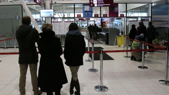 Samolot nie wylądował na lotnisku Lublin. Na stronie pusto, telefon milczy