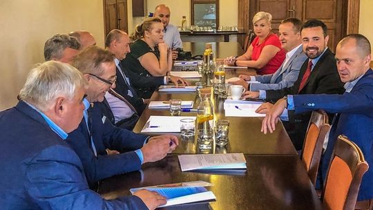 Samorządy z powiatu bialskiego razem. Powstaje stowarzyszenie Euroregion Przybuże