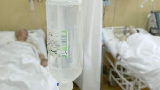 Sanepid. Szpitale kilka razy używają jednorazowego sprzętu