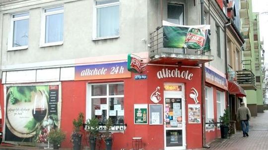 Sąsiedzka wojna o sklep całodobowy. Kto zakłóca spokój na osiedlu?