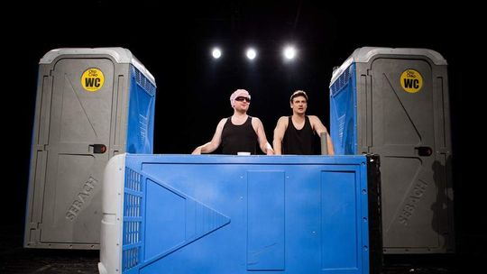 Scena Prapremier InVitro: Kamienie w Kieszeniach