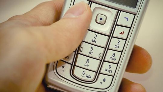 Sędzia wylatuje z pracy za pikantne SMS-y