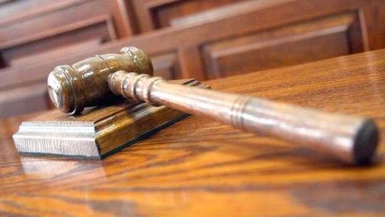 Sędziemu wolno wszystko? Czytelnik: Rzuca aktami, krzyczy, terroryzuje protokolantów