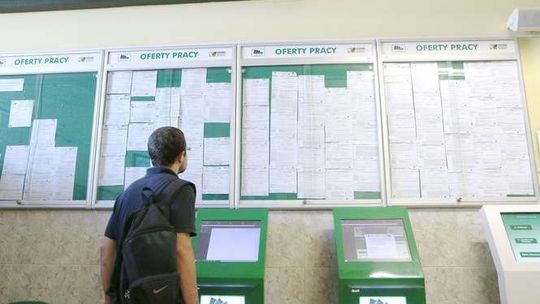 Sejm uchwalił nowe przepisy. Szykują się masowe zwolnienia w samorządach