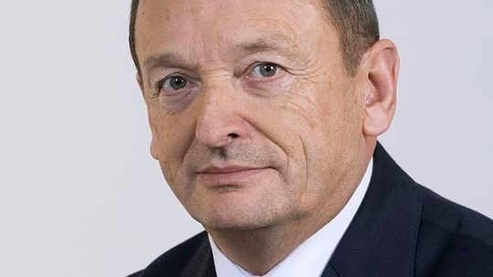 Senator z Chełma tłumaczy się z głosowań. „Nie przystoi, żeby Senat robił takie rzeczy”