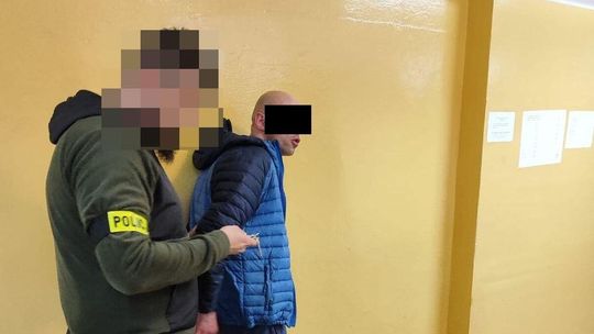 Seniorce zabrał torebkę, nastolatkom telefon. Recydywista zatrzymany