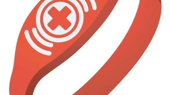 Seniorzy z powiatu kraśnickiego dostaną bransoletki życia