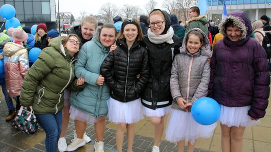 Sensoryczne zabawy i duży puzzel. Specjalny happening w Puławach