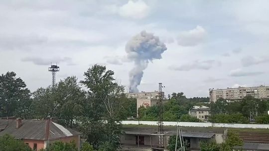 Seria eksplozji w fabryce materiałów wybuchowych w Rosji. 79 osób zostało rannych, 2 uznawane są za zaginione