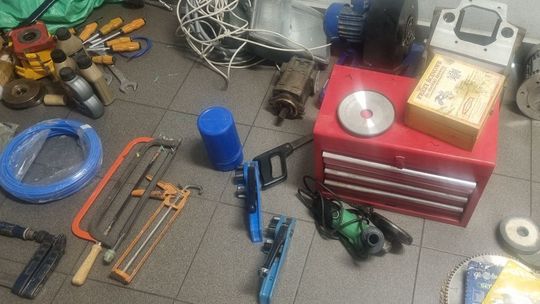 Seryjny złodziejaszek w rękach policji