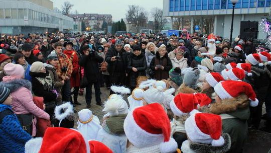 Setki mieszkańców Puław na Wigilii Miejskiej (zdjęcia)