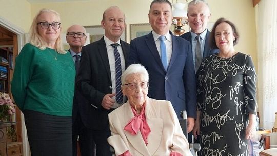 Setne urodziny zasłużonej profesor puławskiego PIWet-u