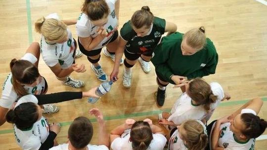 Siatkarki AZS UMCS przegrały z Mazovią, Tomasovia lepsza od Skawy Wadowice Siatkarki AZS UMCS przegrały z Mazovią, Tomasovia lepsza od Skawy Wadowice