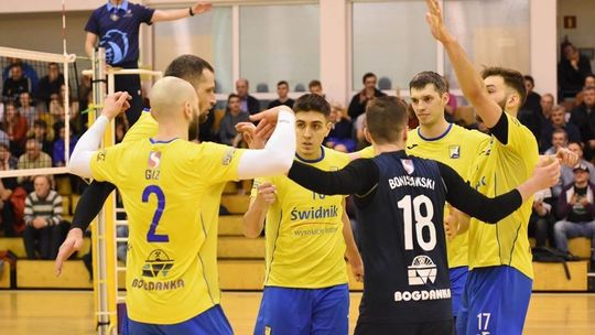 Siatkarze MKS Avia na początku drogi do licencji na pierwszą ligę