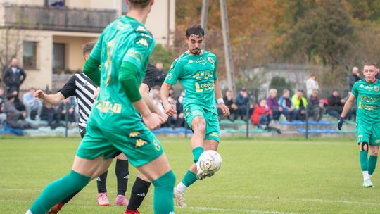 Siedem goli Hetmana, Orlęta zdobyły twierdzę, helikopter na derbach i rozcięta głowa