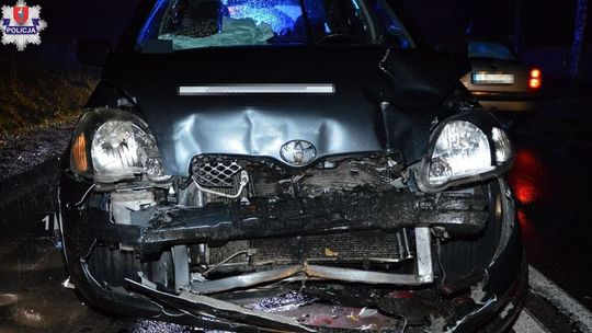 Siedemdziesięciolatka jechała "na zderzaku" busa. Nie zdążyła wyhamować