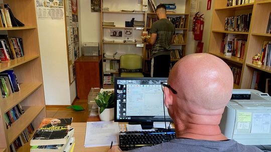 Siedzą, ale nie próżnują. Praca i płaca więźniów. Jak to wygląda?