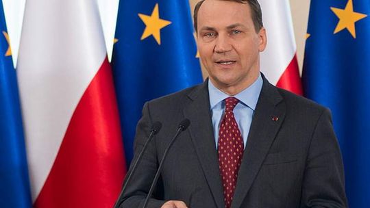 Sikorski kandydatem na szefa dyplomacji UE i wiceprzewodniczącego KE
