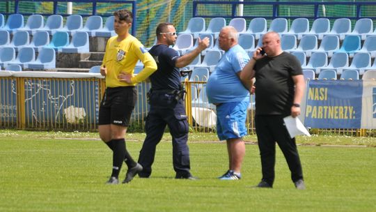 Skandal w Kraśniku. Działacz męskiej drużyny nie pozwolił rozegrać meczu kobiecym zespołom