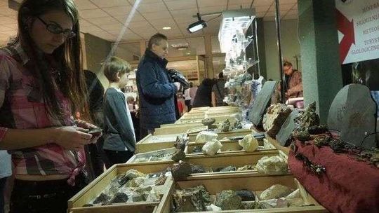 Skarby Ziemi w Lublinie: Piękne minerały i biżuteria