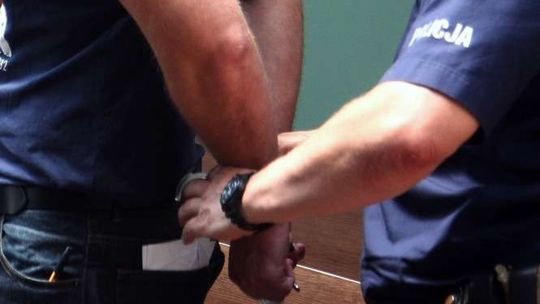 Skatował na śmierć znajomego, u którego pracował. Marek W. konał dwa dni w pokoju