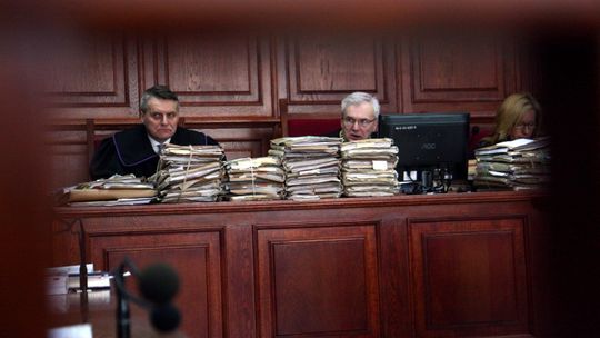 Skazani za zlecenie zabójstwa ukrywają się