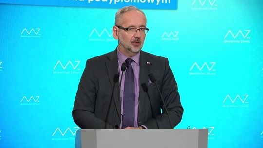 Skierowania dla wszystkich na trzecią dawkę szczepionki przeciwko COVID-19. Wiadomo kiedy