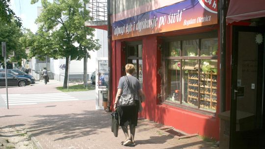 Sklepy tylko do 23, puby do 24 w dni robocze. Radni chcą spokoju nocą