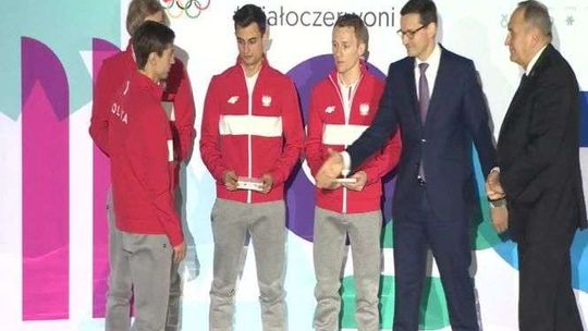 Skoczkowie narciarscy złożyli ślubowanie przed wylotem na igrzyska w Pjongczangu