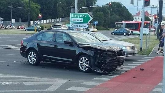 Skoda zderzyła się z wozem straży pożarnej