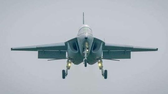 Skok w lotniczą nadprzestrzeń. Lotnisko w Dęblinie już czeka na nowe samoloty