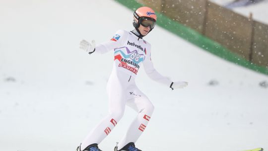 Skoki narciarskie. Austriacy poza konkurencją podczas weekendu w Engelbergu