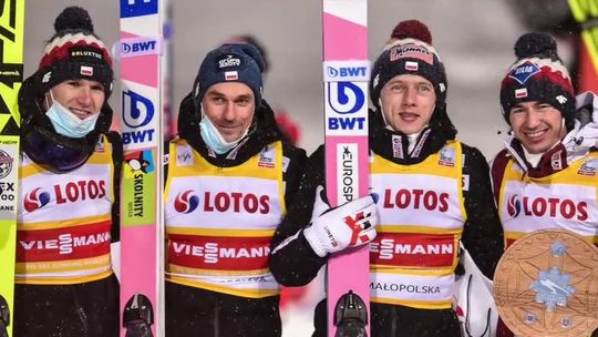 Skoki narciarskie. Polska drużyna z brązowym medalem mistrzostw świata!