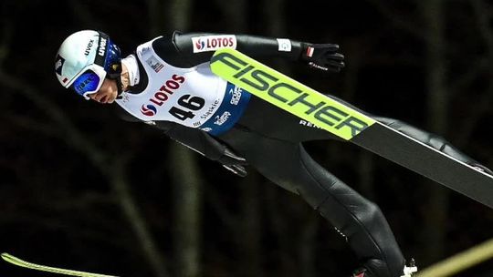 Skoki narciarskie. Zawody w Enegelbergu - gdzie oglądać? [transmisja w TV, stream on-line]