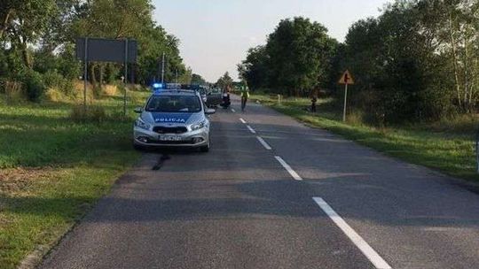 Skuter zderzył się z samochodem. DK 82 zablokowana