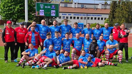 Słabo zaczęli, dobrze skończyli. Edach Budowlani nadal w grze o brązowy medal