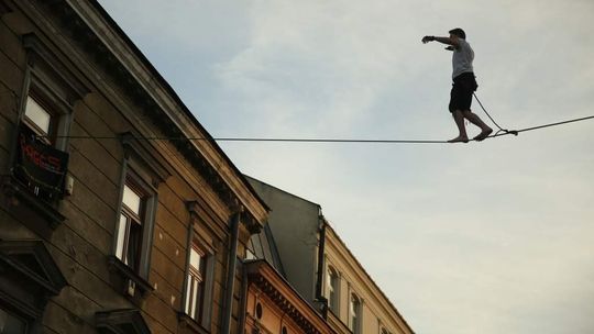 Slackline Movie Night w Muszli