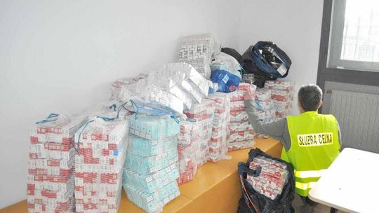 Sławatycze: Papierosy w ziemniakach i na kurzej grzędzie