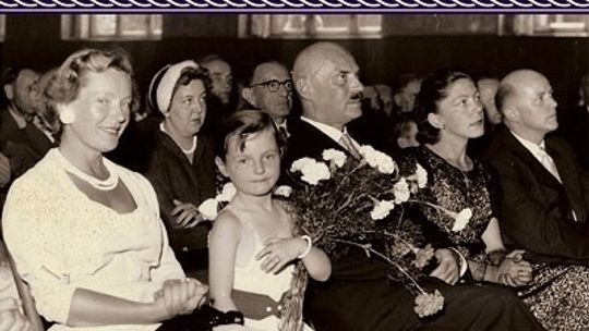 Sławomir Koper, \"Polskie piekiełko. Obrazy z życia elit emigracyjnych 1939–1945”