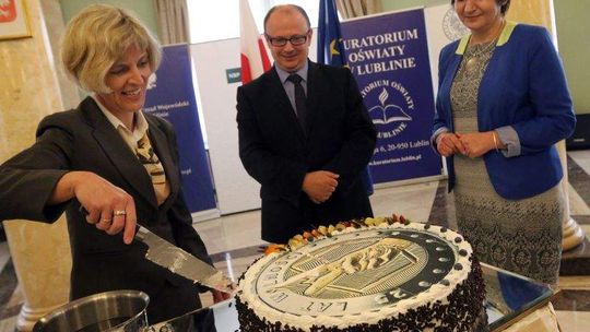 Słodki finał konkursu z okazji 25. rocznicy wyborów