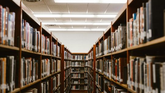 Słownik synonimów – klucz do językowej różnorodności