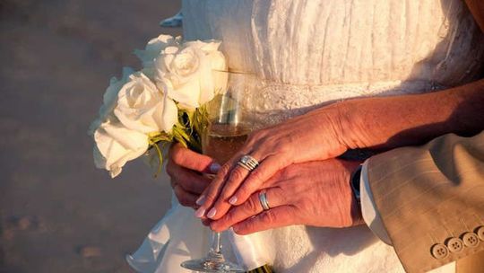 Ślub w pałacu albo na statku? W Puławach niewiele par jest chętnych