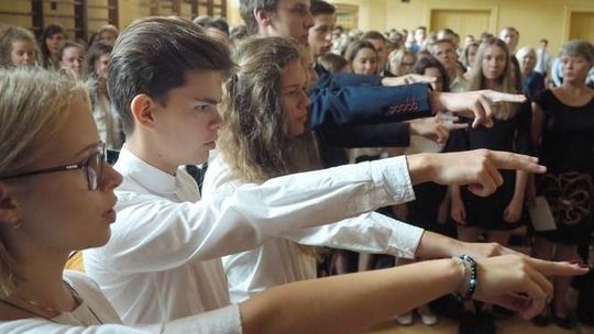 Ślubowanie pierwszych klas w LO im. Zamoyskiego w Lublinie (zdjęcia)