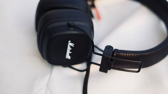 Słuchawki Marshall – sprzęt dla miłośników wysokiej jakości dźwięków