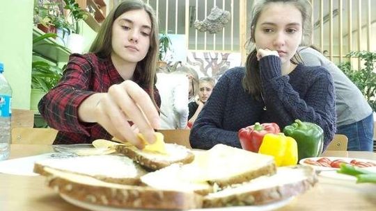 Smaczne wycieczki. Z piramidą żywieniową do Włoch i Hiszpanii