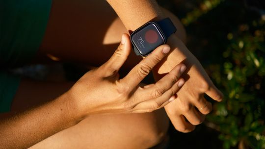 Smartwatche z EKG i ciśnieniomierzem – czy są wiarygodne?