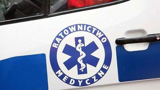 Śmierć w trakcie wycinki drzewa w lesie