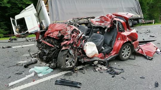 Śmiertelne wypadki w Lubelskiem. Nie żyją dwie młode osoby [zdjęcia]
